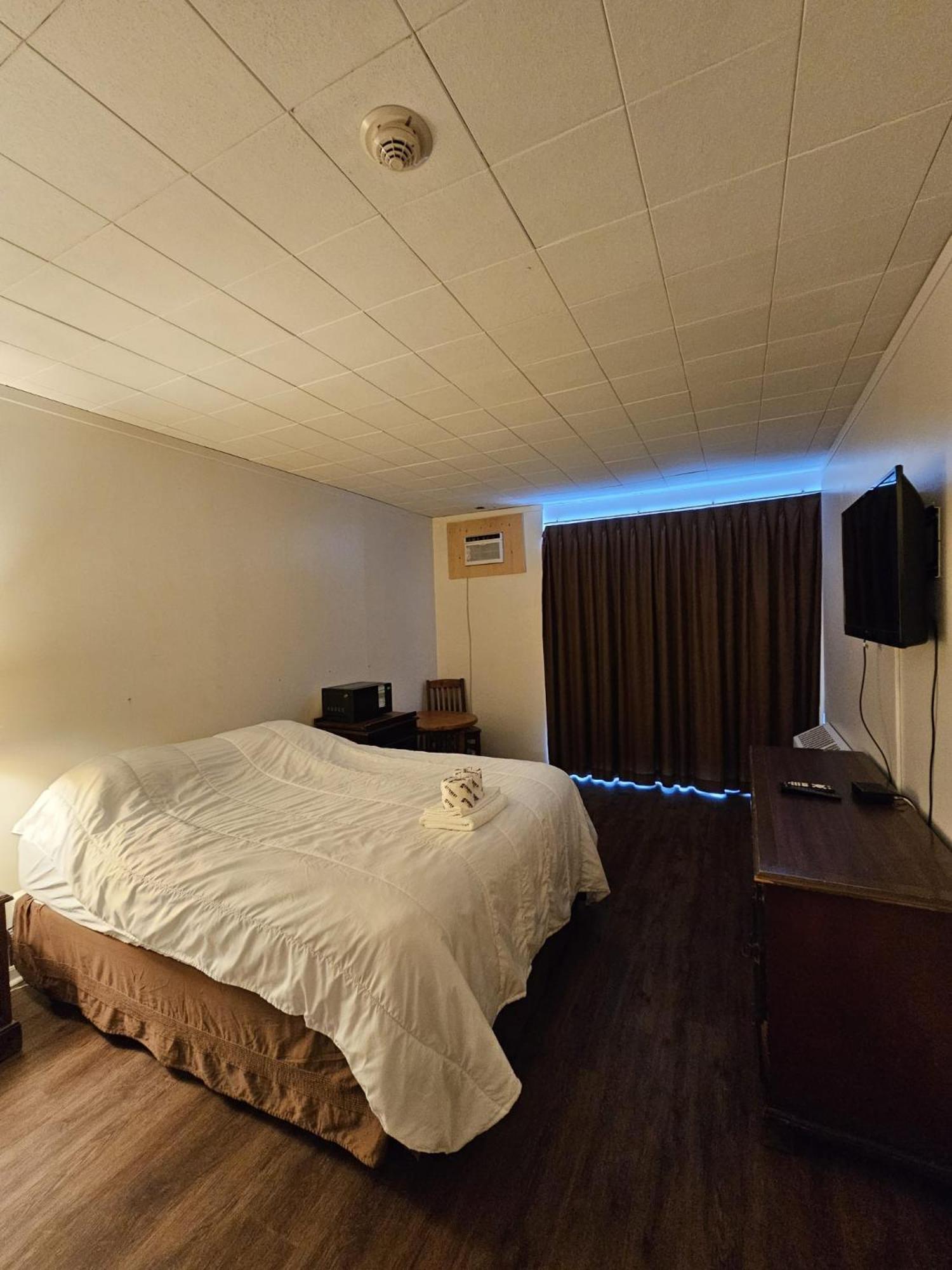The Brunswick Hotel Complex Parry Sound Eksteriør bilde